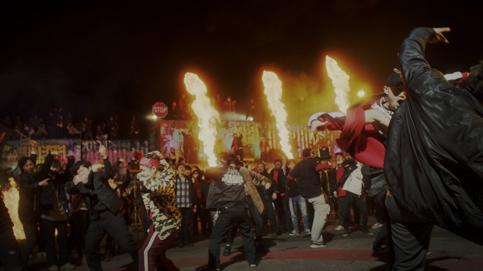 「ヤバい。なんか熱い。舞踏審議篇」より（提供写真）