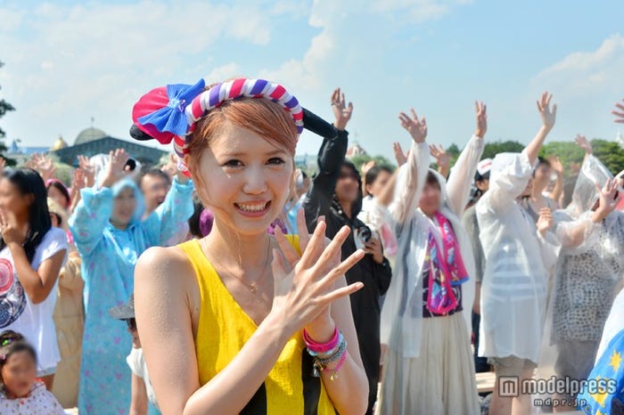 全員でびしょ濡れに…一体感が生まれました/モデル:河西里音