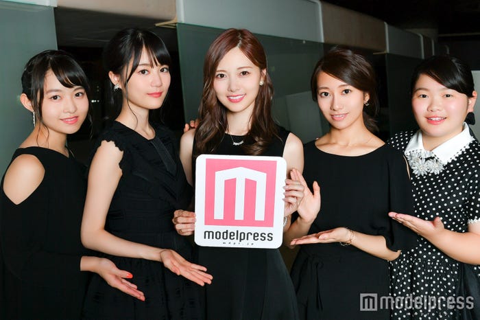 左から:伊藤万理華、生田絵梨花、白石麻衣、桜井玲香、富田望生(C)モデルプレス