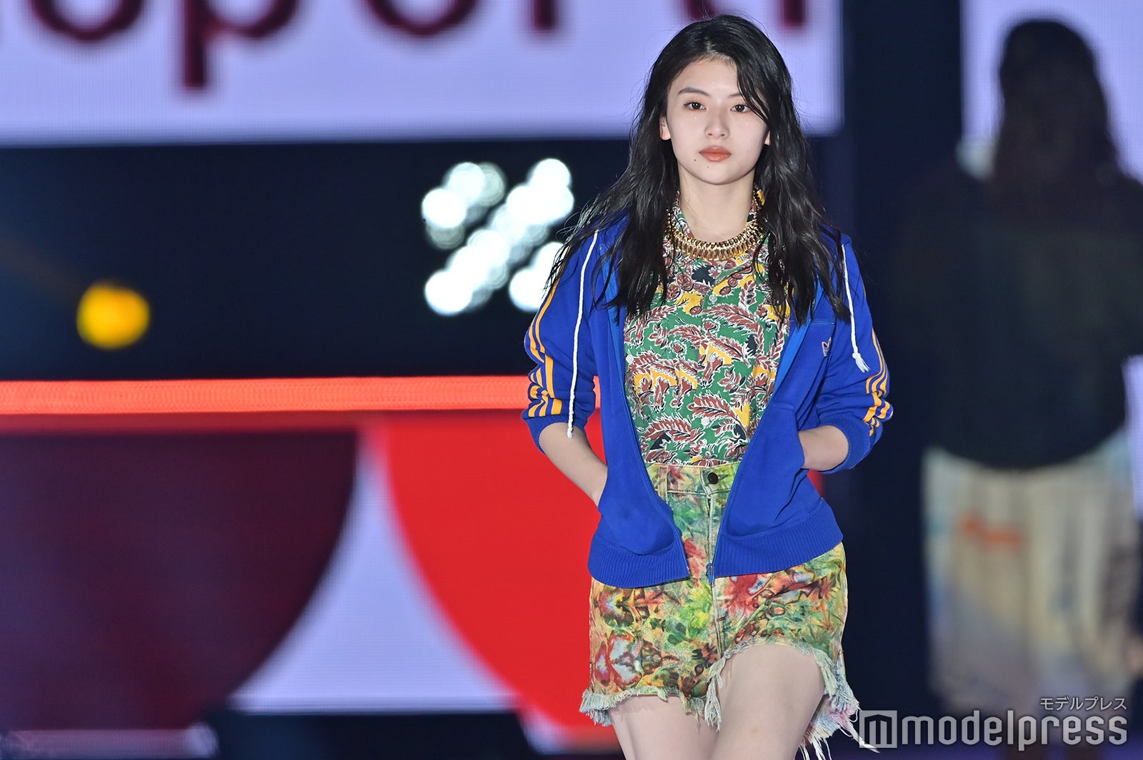 （C）モデルプレス