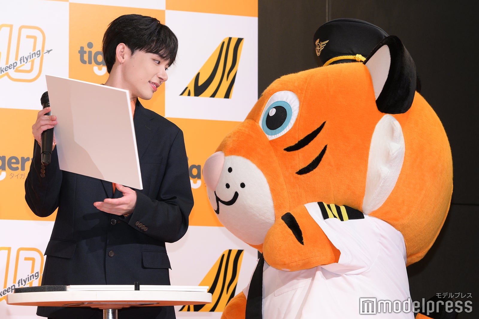 よしあき（C）モデルプレス