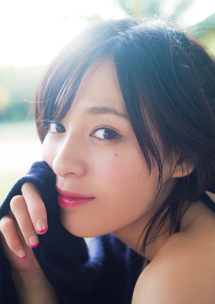 大沢ひかる/大沢ひかるファースト写真集『Hikaru』/(C)東京ニュース通信社