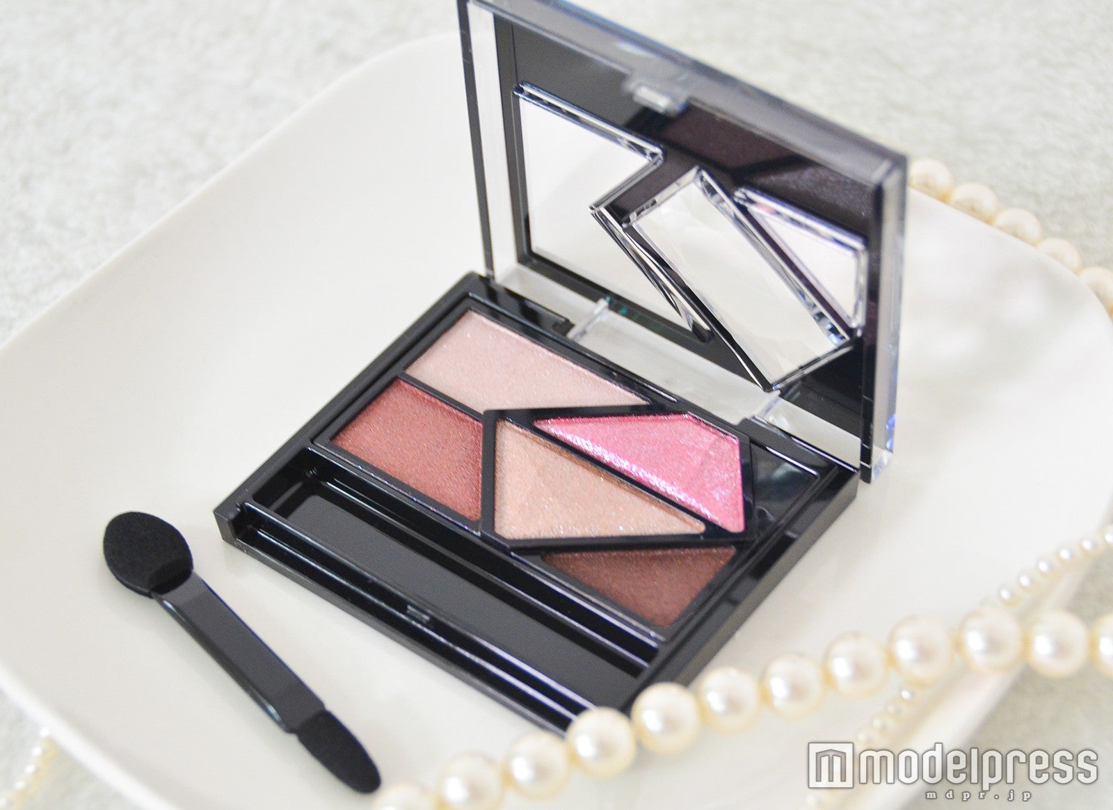 ピンクメイクのお悩みは“テクニック”で解消！（C）モデルプレス