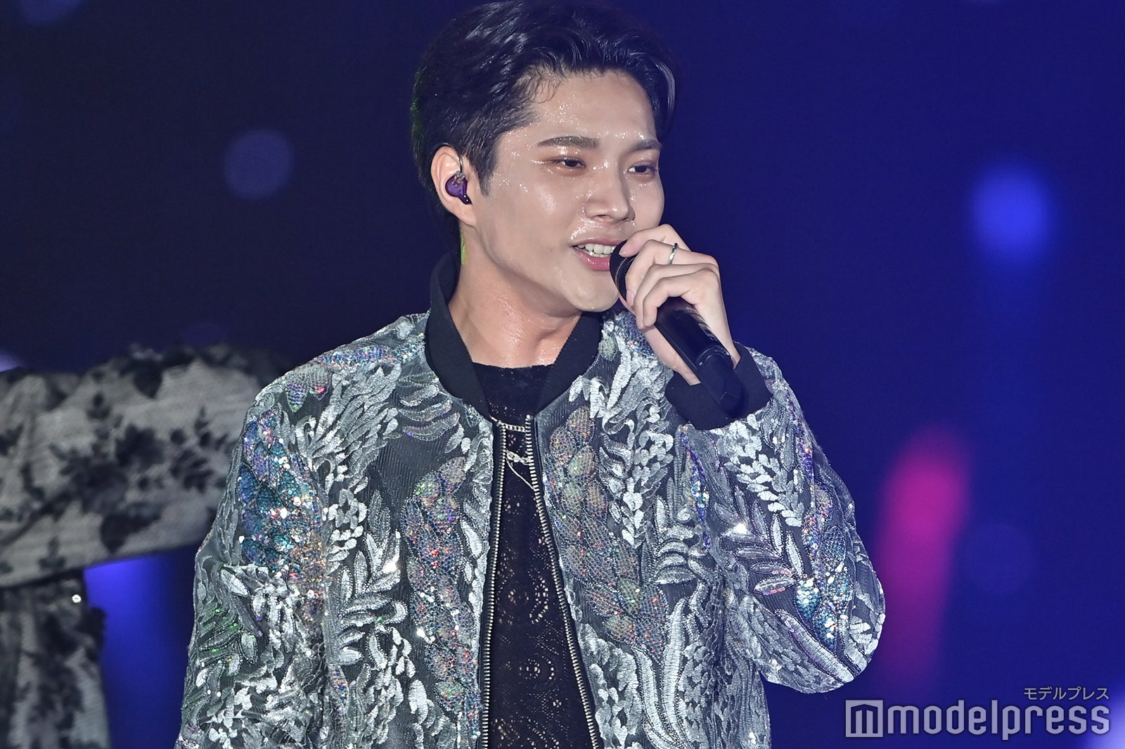 （C）モデルプレス