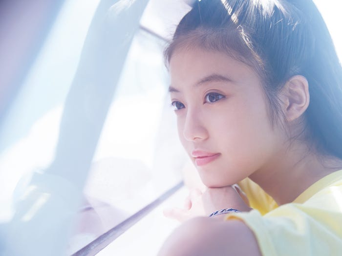 撮影=三宮幹史/「今田美桜写真集 ラストショット」(講談社)より