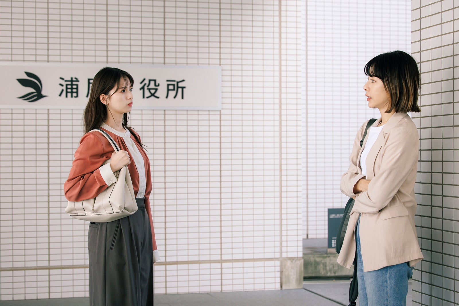 齋藤飛鳥、桜井ユキ「ライオンの隠れ家」第7話（C）TBS