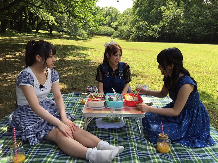 左から:大和田南那、高橋みなみ、向井地美音(C)関西テレビ