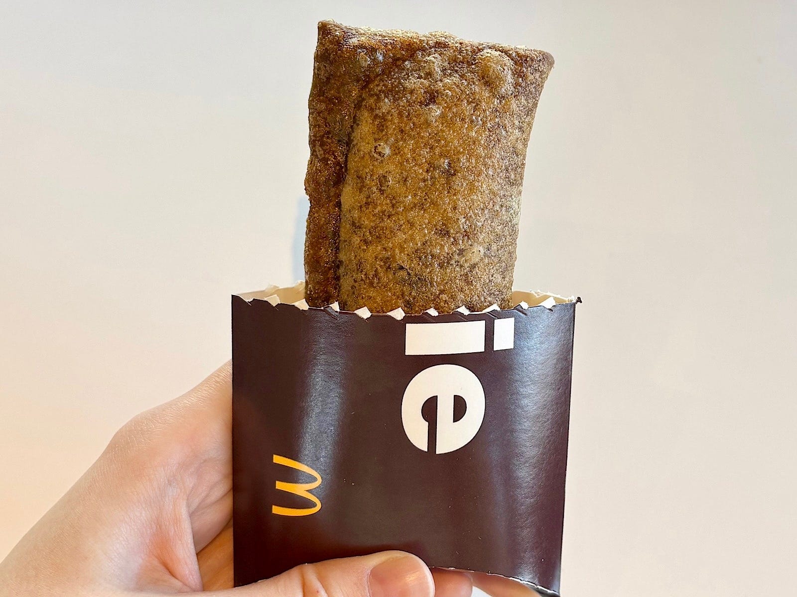 「生チョコクリームパイ」220円（税込） 