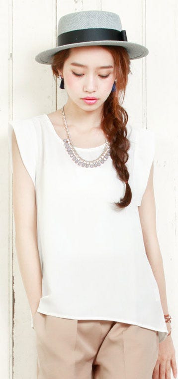 ジョーゼットシフォンブラウス「salus」1,990円(税込)