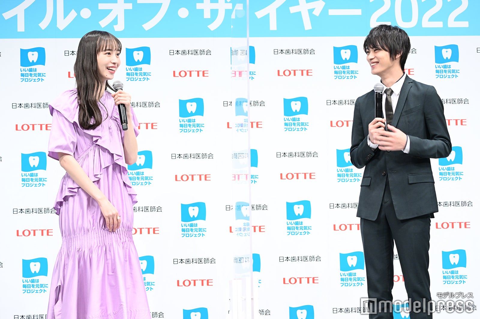 井桁弘恵、神尾楓珠 （C）モデルプレス