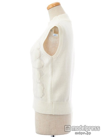 フラワージャカードノースリトップス「Supreme.La.La.」9,612円(税込)