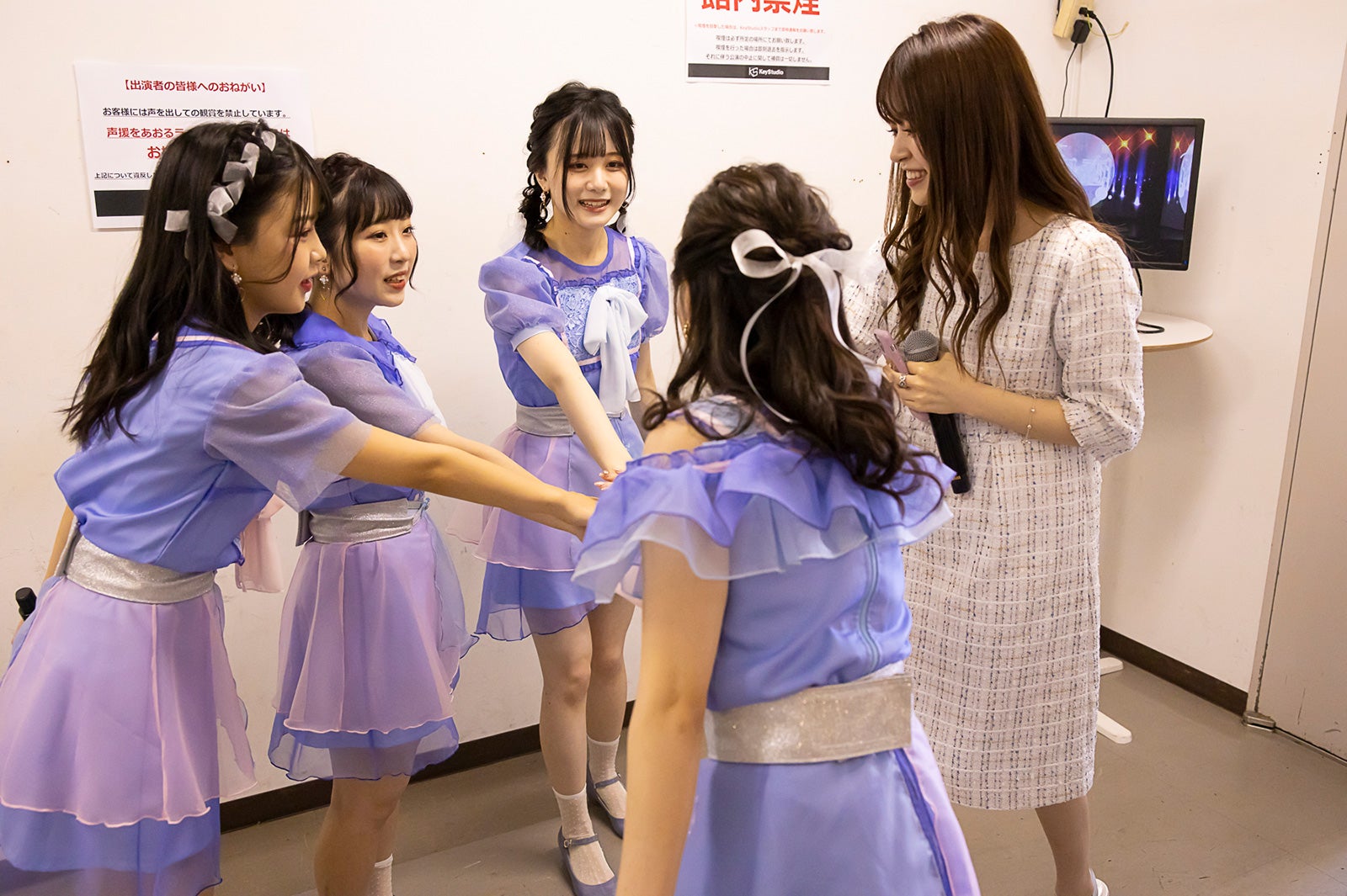 泡恋、冨吉明日香（提供写真）