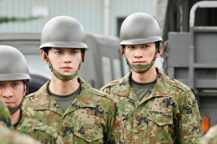 佐野勇斗、町田啓太(C)フジテレビ
