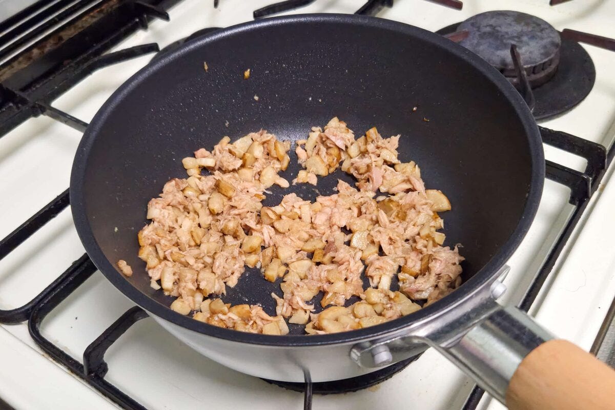 ツナごぼう味噌おにぎり