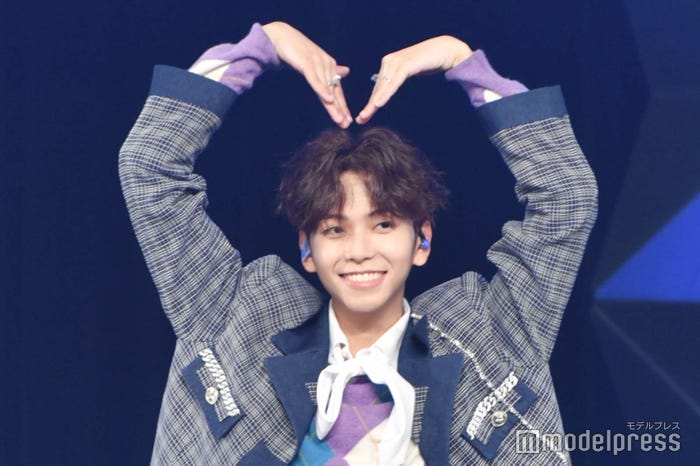 アントニー/TOZ(C)モデルプレス