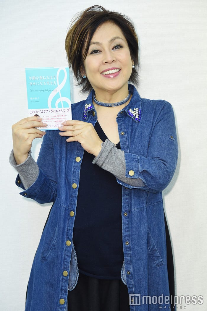 柴田智子 (C)モデルプレス