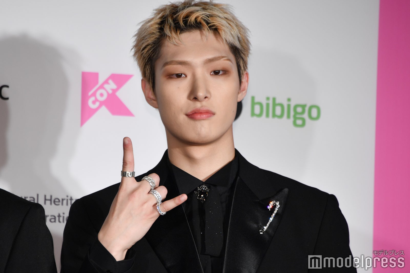 ATEEZ（C）モデルプレス