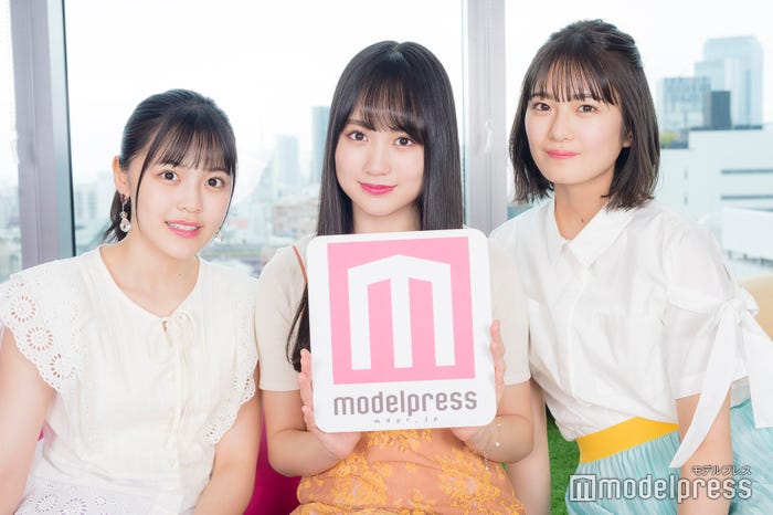 (左から)柴田柚菜、賀喜遥香、清宮レイ(C)モデルプレス