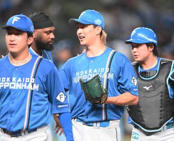 日本ハム・達 今季初完投 新庄監督「行きたいか？」に即答131球 今季4勝目、自身初の10K