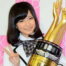 AKB48第3回じゃんけん大会で優勝した島崎遥香（C）AKS