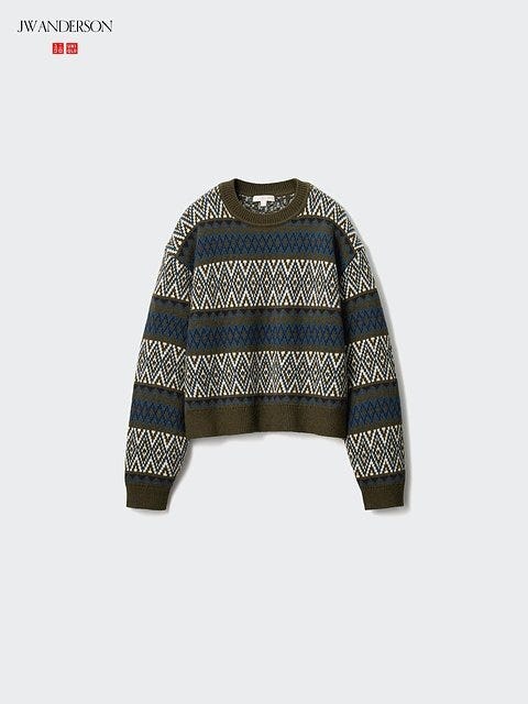 ユニクロのフェアアイルクルーネックセーター