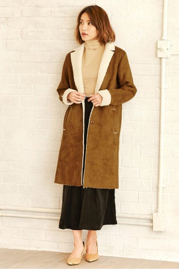 フェイクムートンボアコート「Re:EDIT by GALSTAR」7,298円（税込）／画像提供：Re:EDIT by GALSTAR