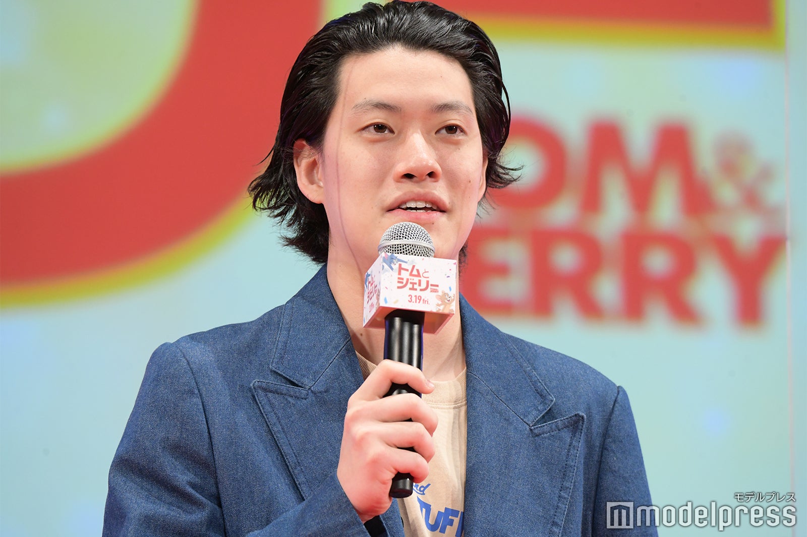 粗品（C）モデルプレス