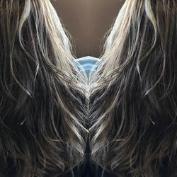 秋冬ヘアカラートレンド総図鑑 秋冬はしっとりと品のある 大人 秋冬ヘアカラートレンド総図鑑 秋冬はしっとりと品のある 大人