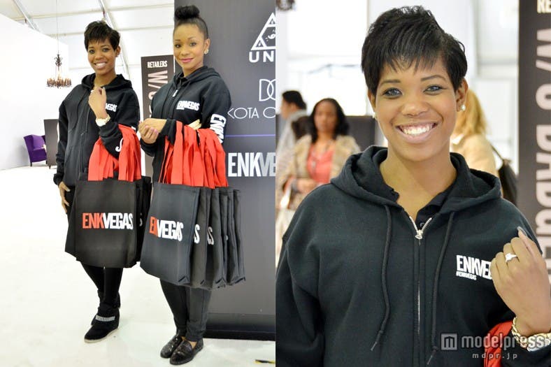 「MAGIC」のスタッフ(「MAGIC」2013S/Sにて)