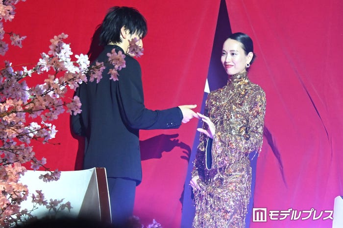 生田斗真、戸田恵梨香(C)モデルプレス