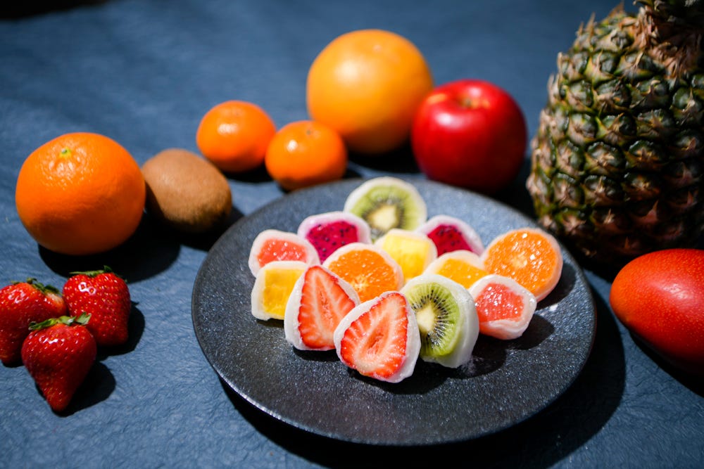 大阪にフルーツ大福専門店「果実ノ華」果汁滴る果物が美しい“萌え断”スイーツ