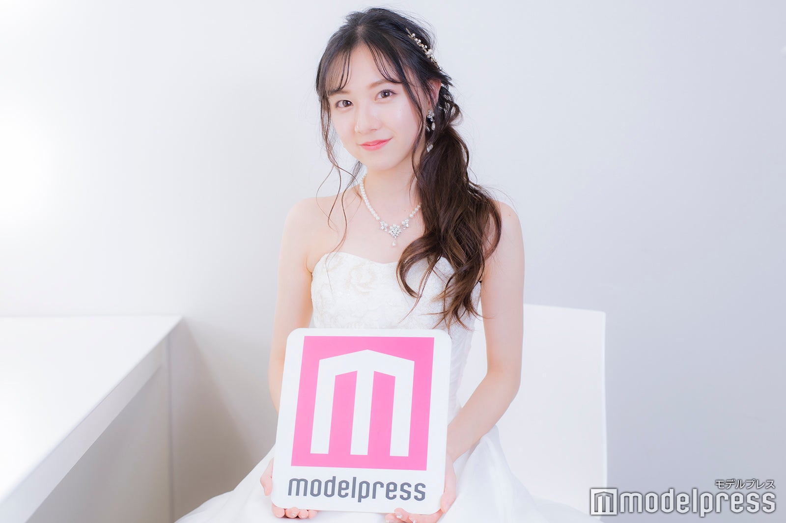 友恵温香（C）モデルプレス