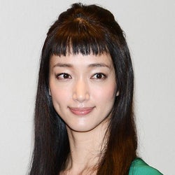 入山法子、共演者に謝罪?「ごめんなさい」