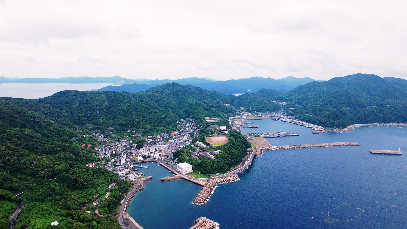 「長濱ねるのセブンルーツ」（C）カンテレ