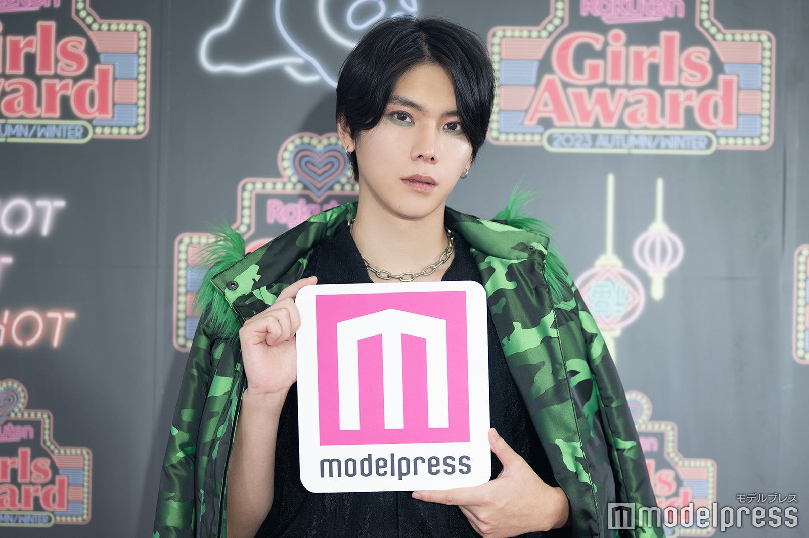 YU（C）モデルプレス