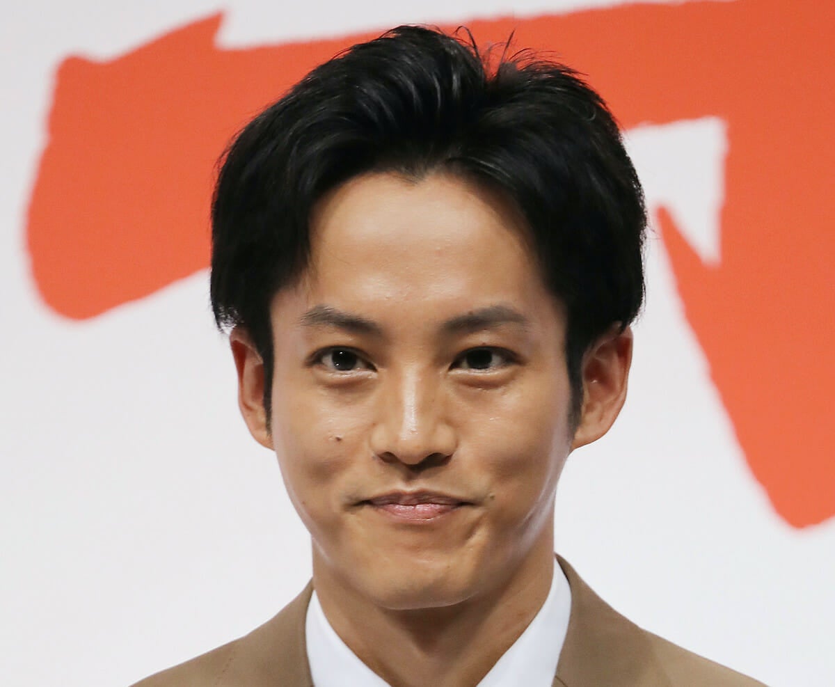 三浦翔平があの人のモノマネ披露 博多華丸も絶賛 ちょっと背筋が伸びる モデルプレス