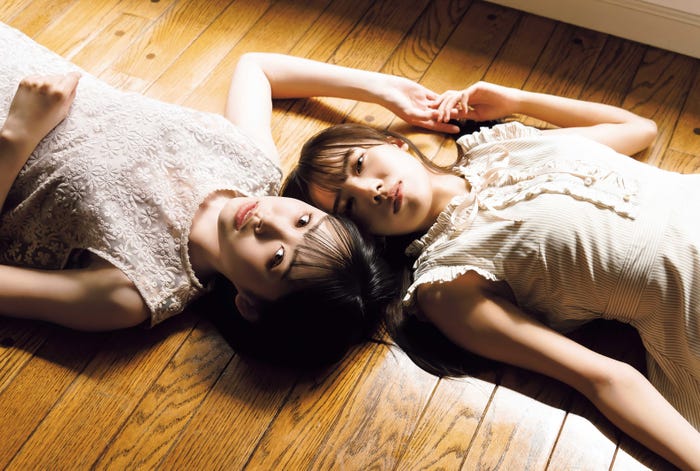 高橋未来虹、森本茉莉(C)熊谷直子/集英社