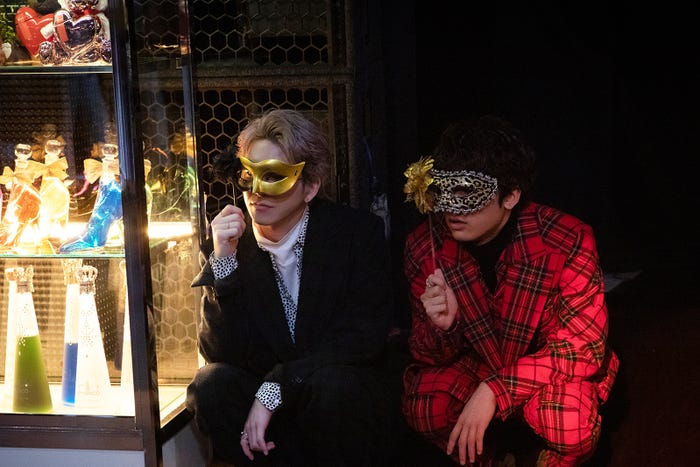 前田公輝、板垣瑞生(C)2020「PRINCE OF LEGEND」製作委員会