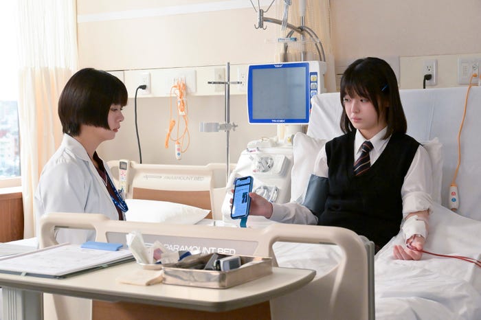 『祈りのカルテ 研修医の謎解き診察記録』第5話より(C)日本テレビ