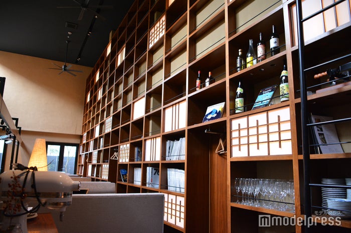 2019年10月から、ボックスシートを誂えた和テイストの飲食スペースも利用可能に(C)モデルプレス