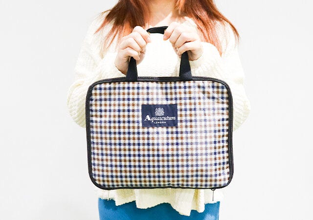 ＧＬＯＷ1月号の付録の持ち手