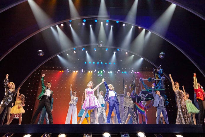 「The PROM」オフィシャル舞台写真/撮影:引地信彦、NAITO