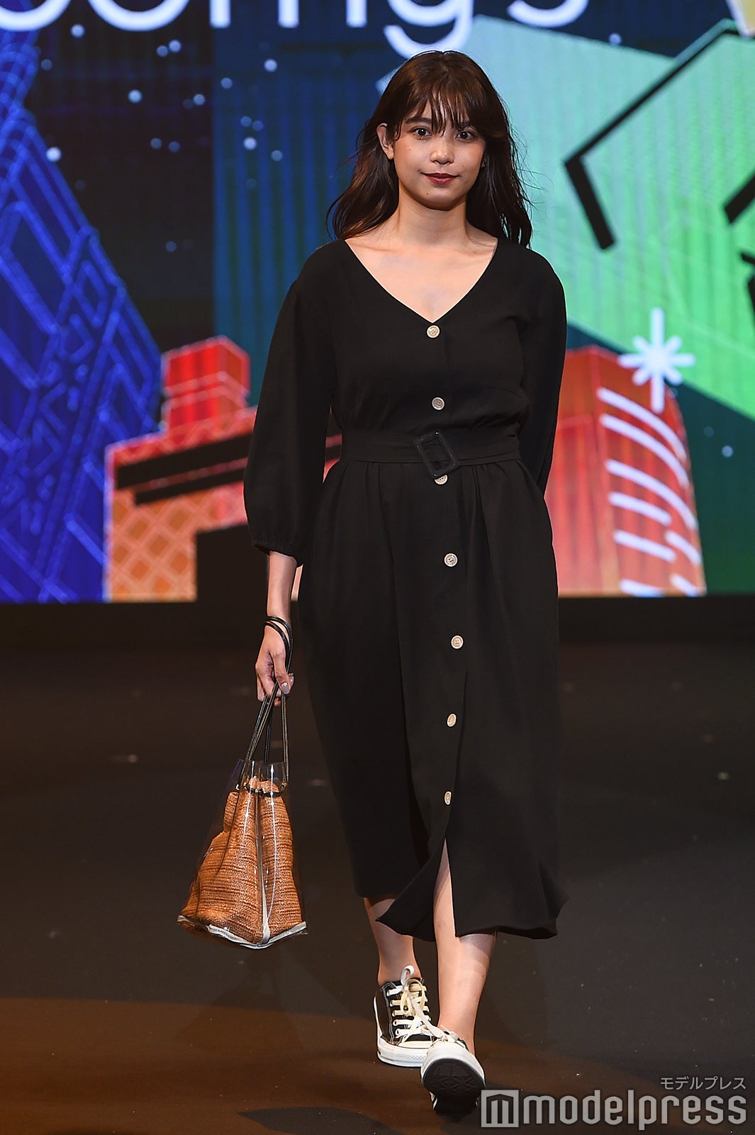 （C）モデルプレス