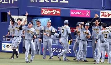 阪神 ミラクル逆転勝利で今季初の単独首位浮上！2点を追う九回に大山適時打→2死から代打・前川が劇打「めっっっちゃうれしかった」 藤川監督も興奮
