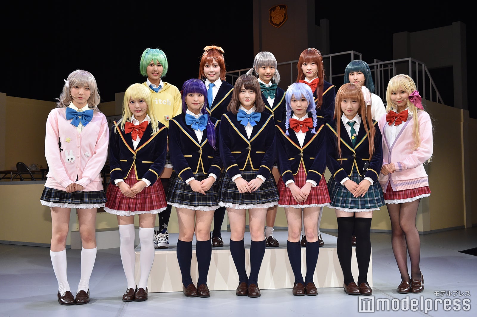 （前列左より）野口衣織、齊藤なぎさ、佐々木舞香、高松瞳、大谷映美里、齋藤樹愛羅、大場花菜（後列左より）佐竹のん乃、諸橋沙夏、瀧脇笙古、音嶋莉沙、山本杏奈（C）モデルプレス