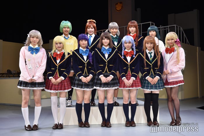 (前列左より)野口衣織、齊藤なぎさ、佐々木舞香、高松瞳、大谷映美里、齋藤樹愛羅、大場花菜(後列左より)佐竹のん乃、諸橋沙夏、瀧脇笙古、音嶋莉沙、山本杏奈(C)モデルプレス