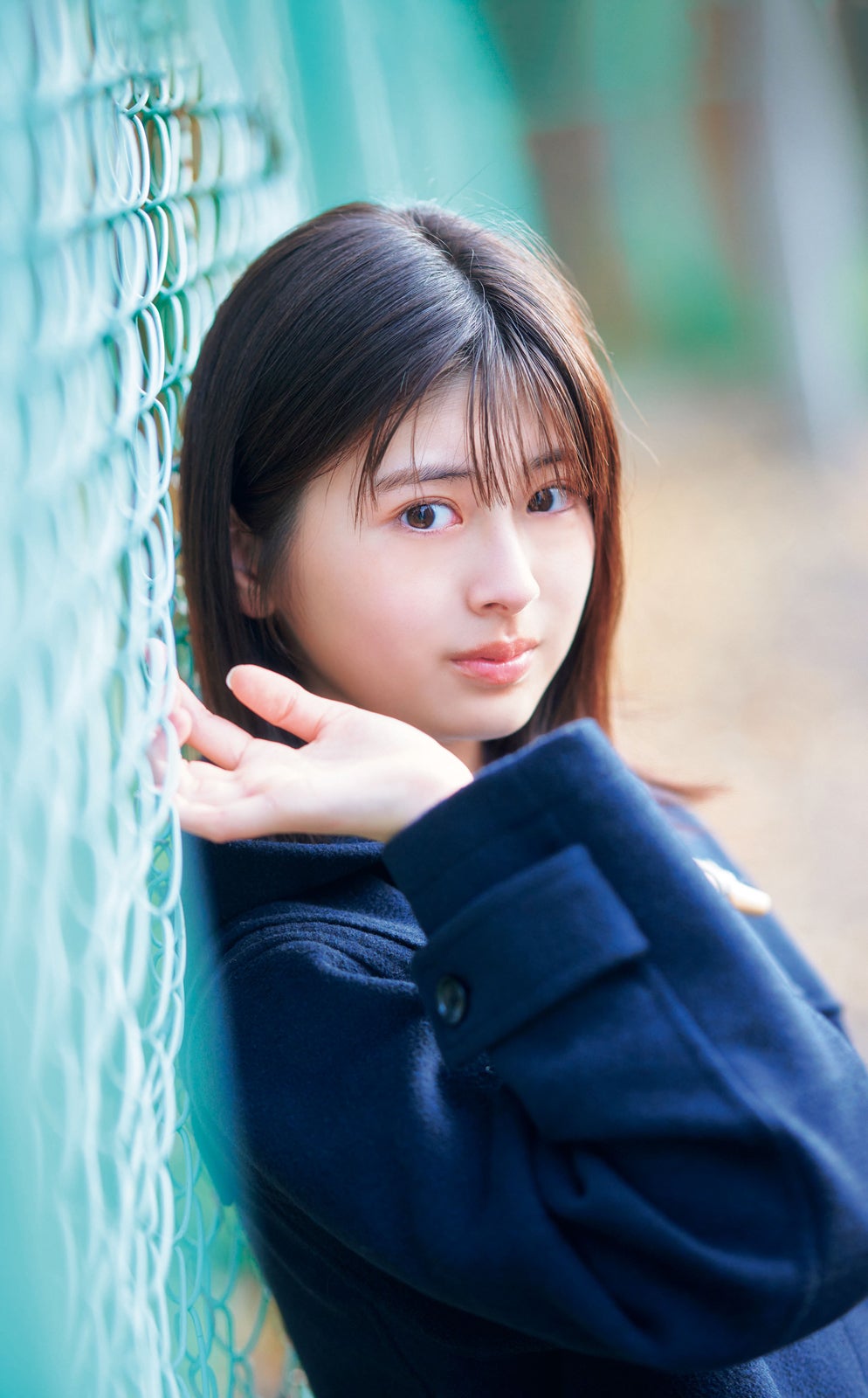 “秋元康氏プロデュース”WHITE SCORPION・HANNA、初本格グラビア 透明感あふれる制服姿で魅了