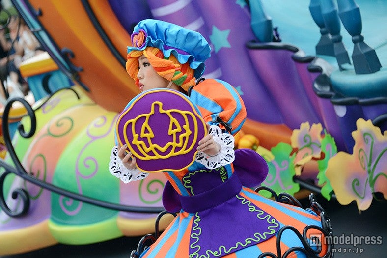 パレード「ハッピーハロウィーンハーベスト」