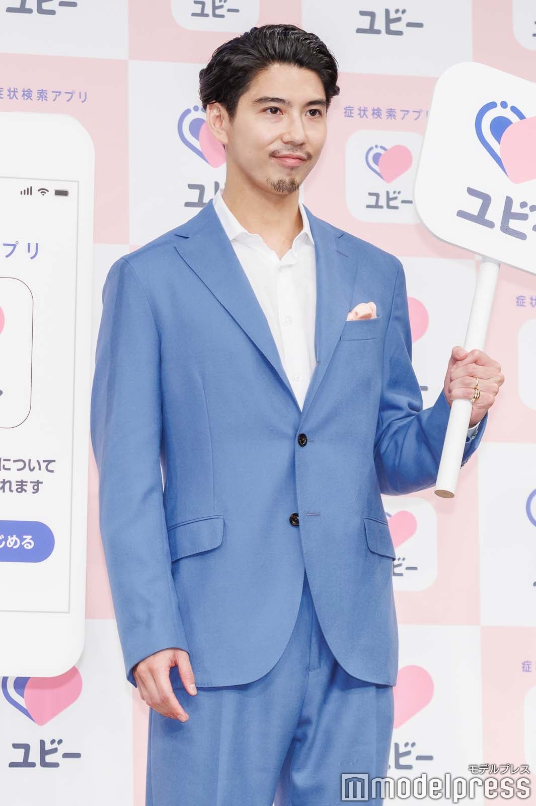 賀来賢人（C）モデルプレス