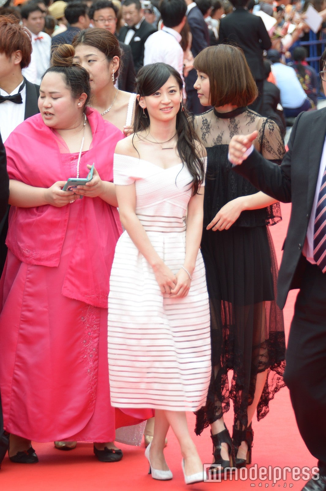 「第8回沖縄国際映画祭」レッドカーペット／上西恵（C）モデルプレス